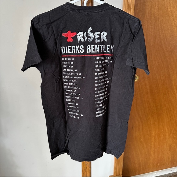 2/$30 || Dierks Bentley Riser Tour Tee - Picture 3 of 4